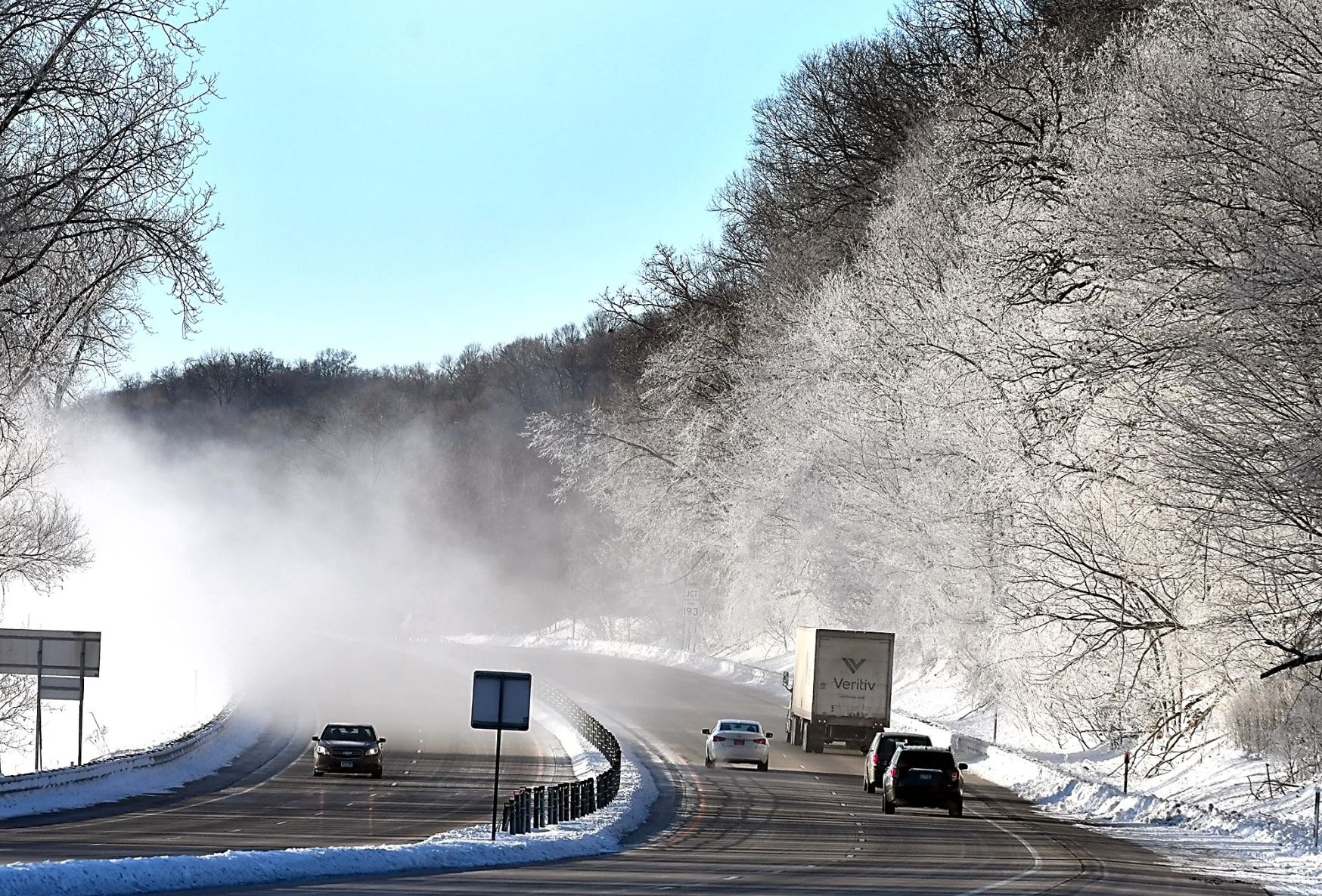 Freezing fog